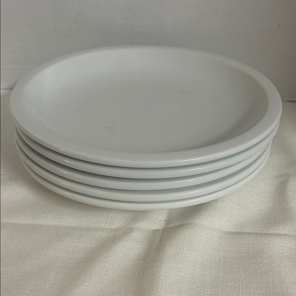 Pottery Barn Elegant White Dinner Plates 10 inches